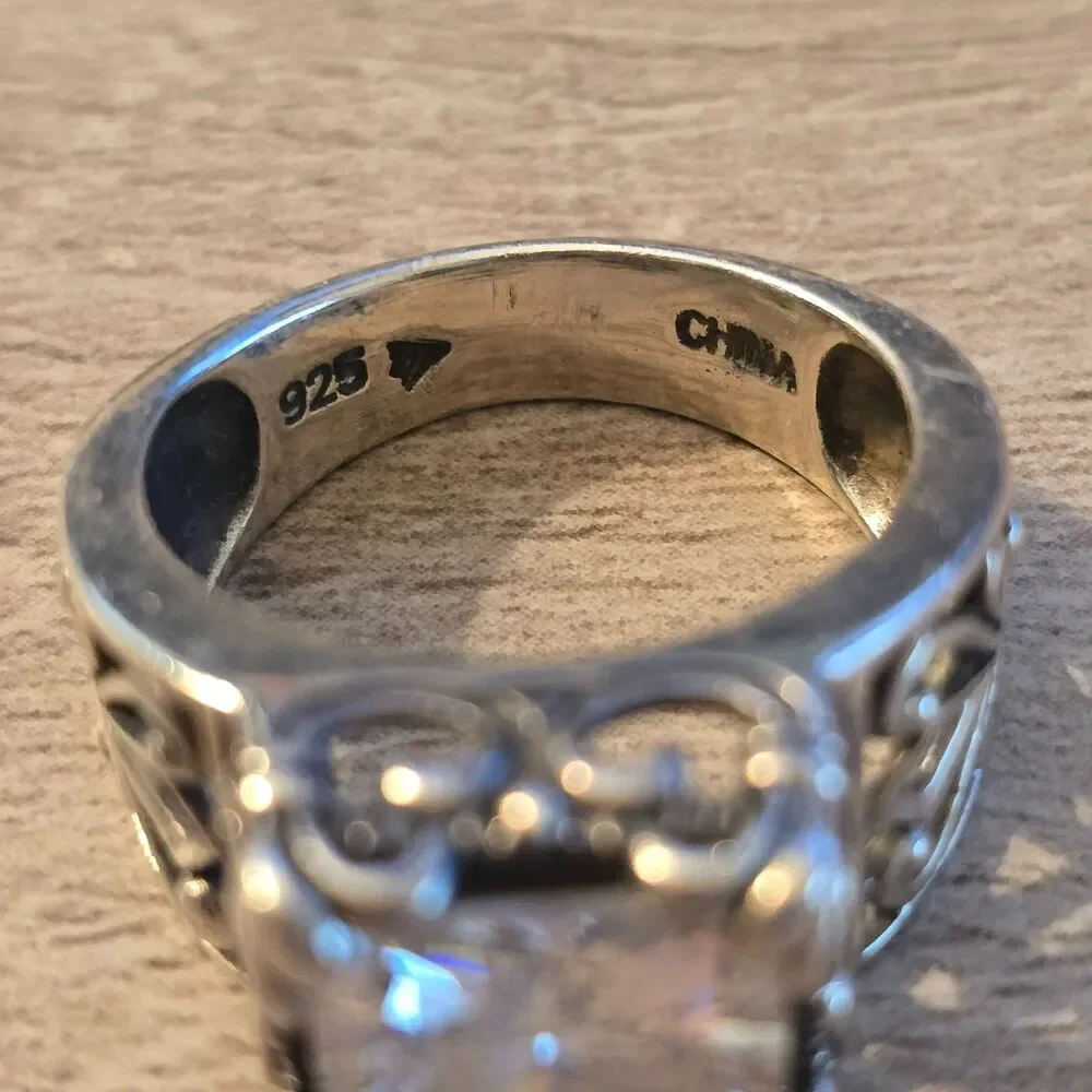 Silpada 925 Uptown CZ Sterling Silver Ring  Princess Cut Filigree Scroll  Size 8